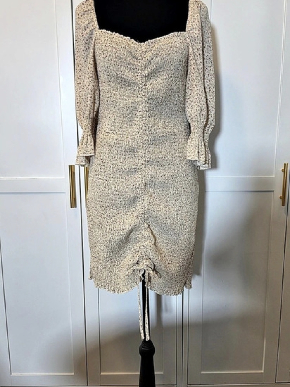 Blush B Floral Ruched Mini Dress in Cream & Pink Size Large